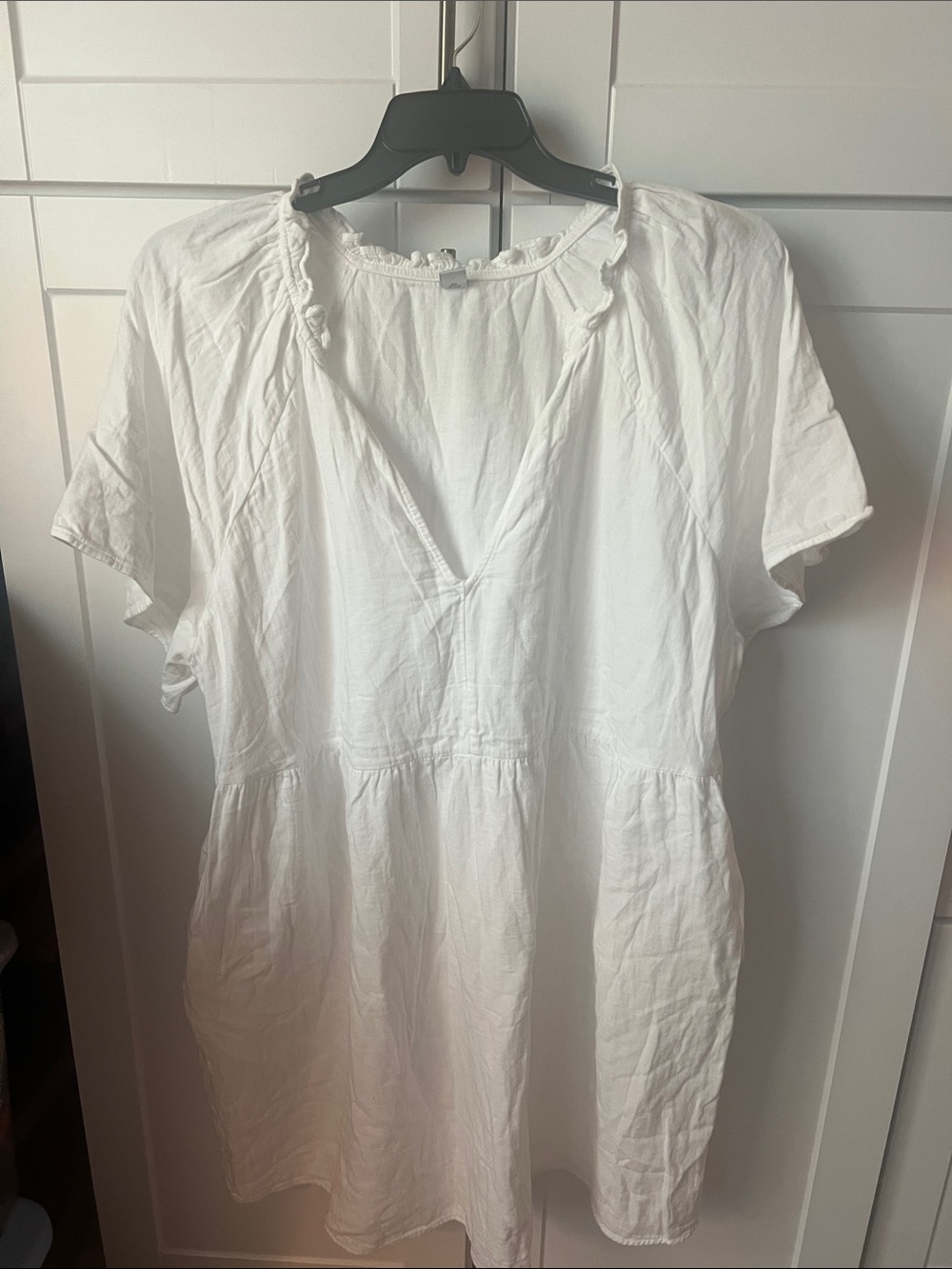 Old Navy White V-Neck Babydoll Tunic Dress